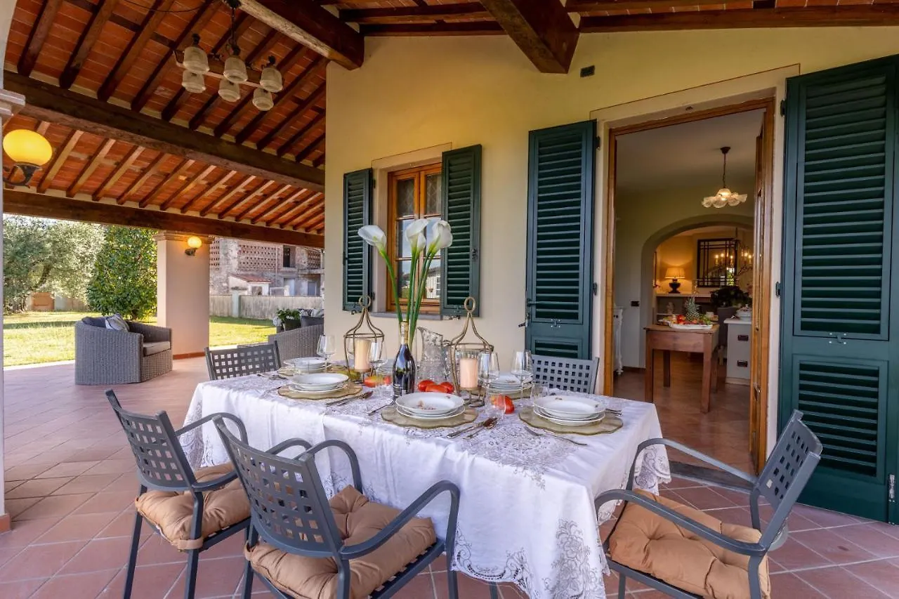 Nonna Bianca, A Genuine Farmhouse In Sant'Alessio, Lucca Italy