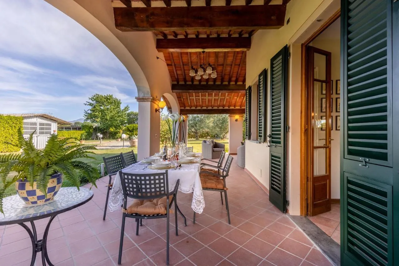 Nonna Bianca, A Genuine Farmhouse In Sant'Alessio, Lucca