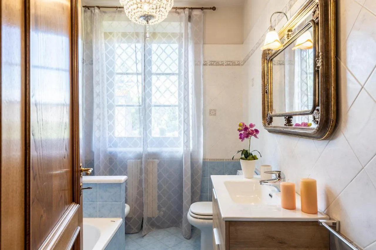 Villa Nonna Bianca, A Genuine Farmhouse In Sant'Alessio, Lucca Italy