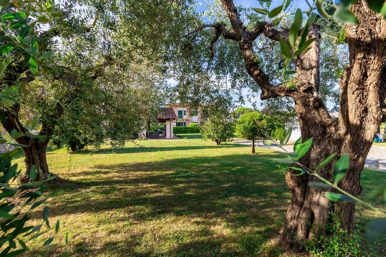 Villa Nonna Bianca, A Genuine Farmhouse In Sant'Alessio, Lucca